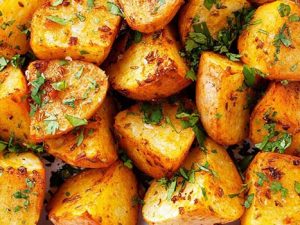 cubed potatoes with smoked garlic